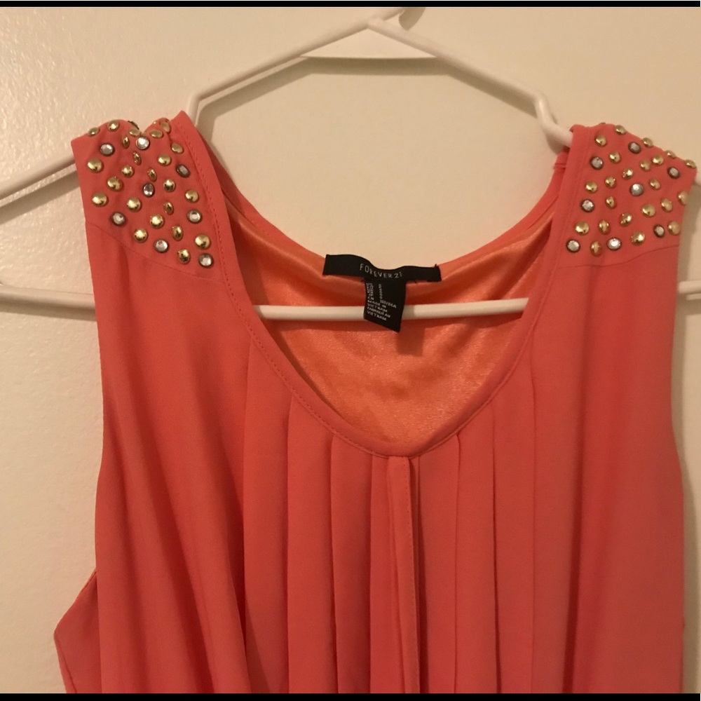 Dress - Picture 3 of 4